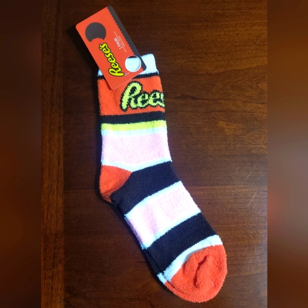 Reese's Peanut Butter/Hershey's Striped Fuzzy Soft Socks  Women's/Girls NWT